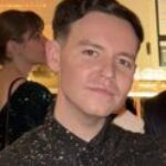 Profile picture of S