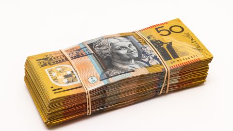 fifty-dollars-of-counterfeit-money-in-AUD-480×270